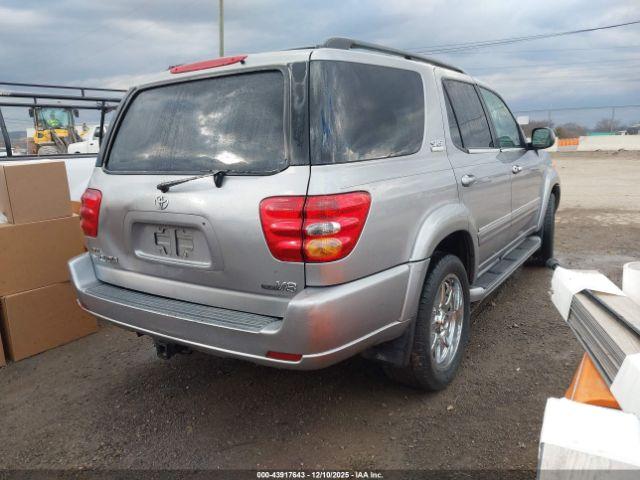 Toyota Sequoia Sr5 V8 Image 2