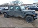 Jeep Gladiator Sport 4x4 Image 12