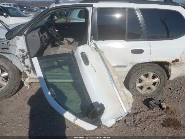 GMC Envoy Sle Image 9