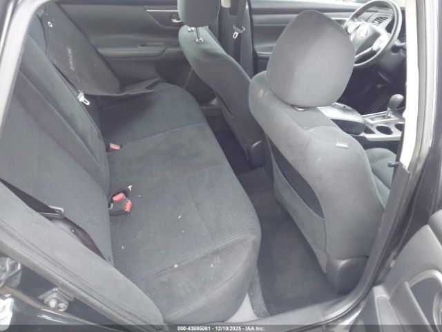 Nissan Altima 2.5 S Image 5