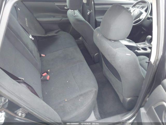 Nissan Altima 2.5 S Image 5