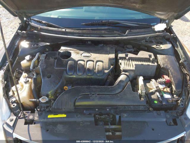 Nissan Altima 2.5 S Image 10