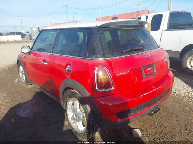 MINI Cooper S Image 2