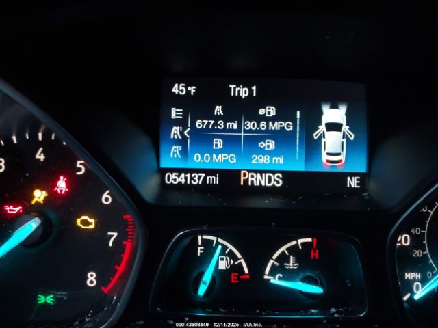 Ford Escape S Image 8