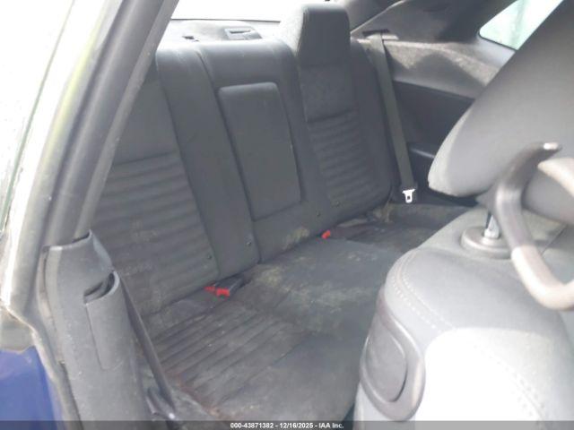 Dodge Challenger Sxt Image 4