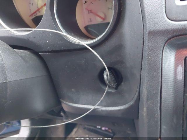 Dodge Challenger Sxt Image 5