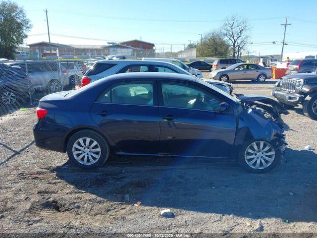 Toyota Corolla Le Image 13