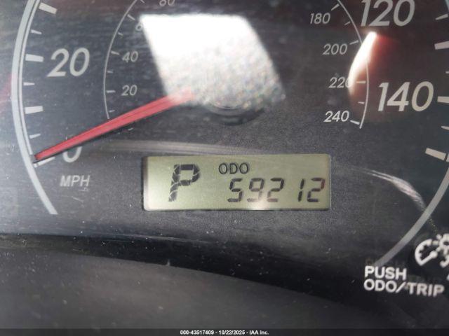 Toyota Corolla Le Image 9