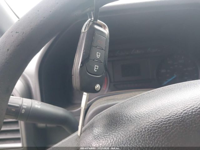 Ford F-550 Xl Image 15