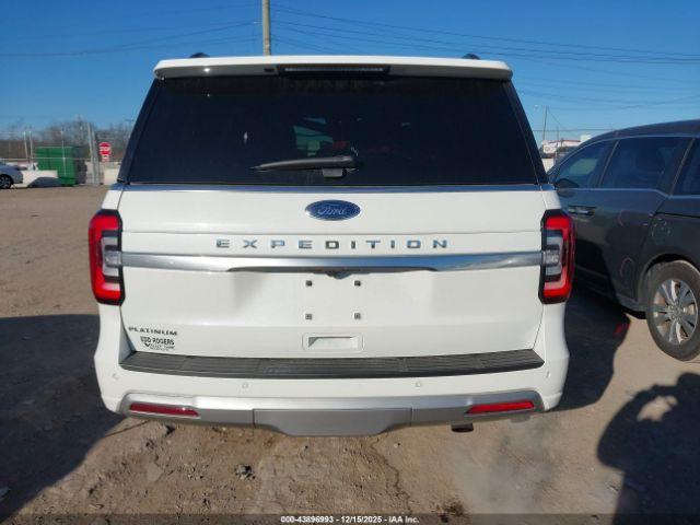 Ford Expedition Platinum Image 6