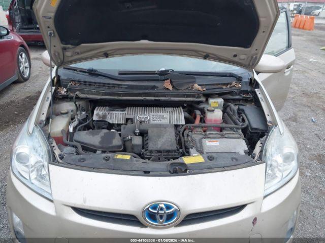 Toyota Prius Iii Image 10