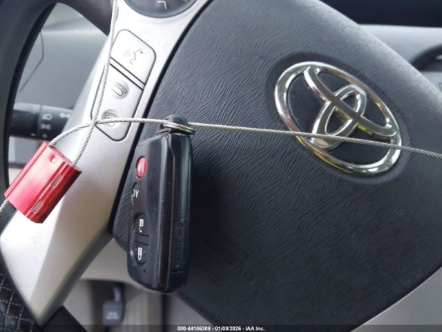 Toyota Prius Iii Image 11