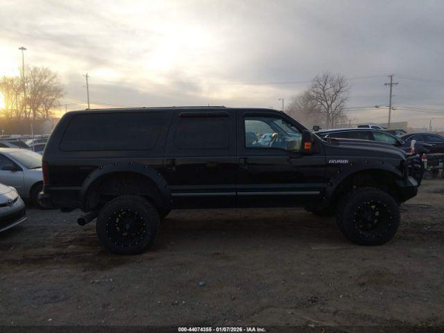 Ford Excursion Limited Image 16