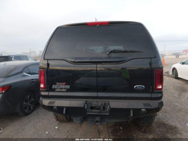 Ford Excursion Limited Image 14