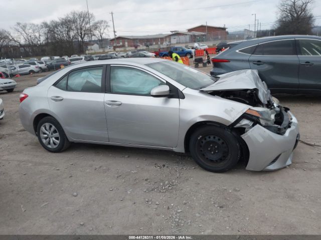 Toyota Corolla Le Image 12