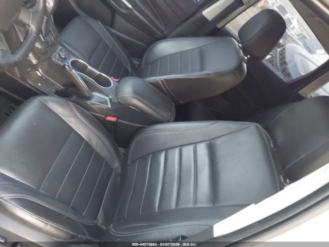 Ford Escape Titanium Image 6