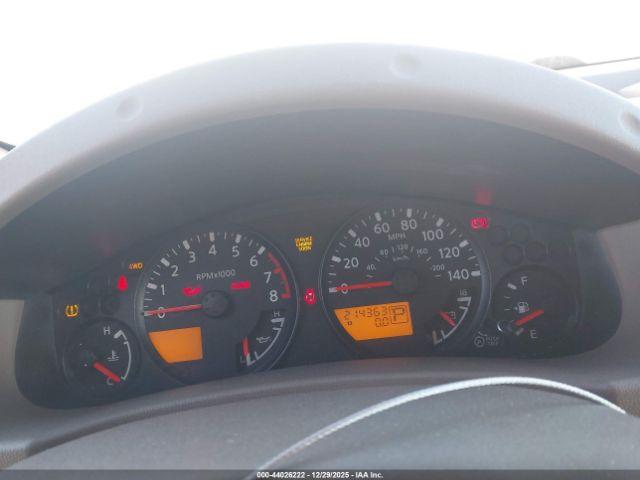 Nissan Frontier Se Image 10