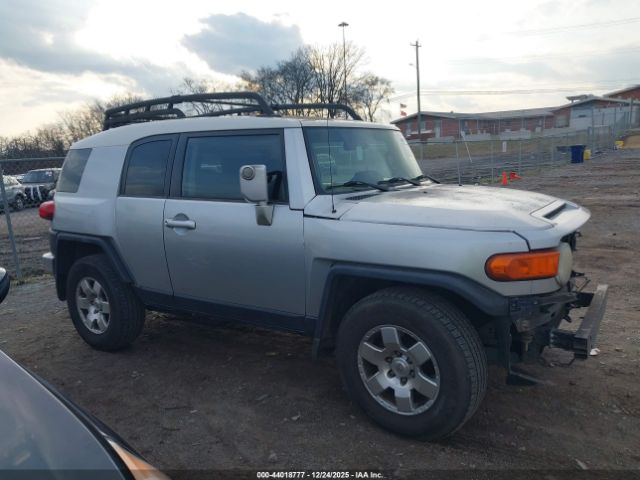 Toyota FJ Cruiser Image 4