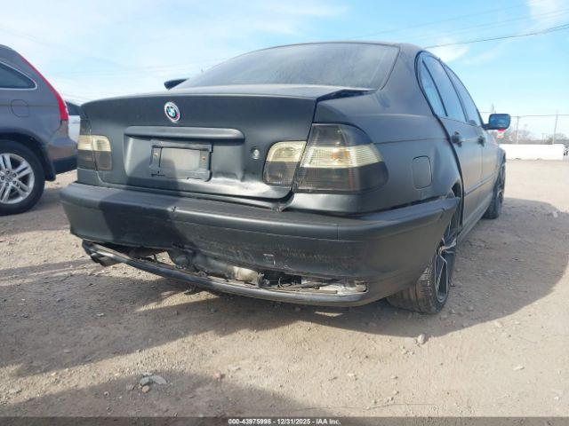 BMW 3 Series Image 10