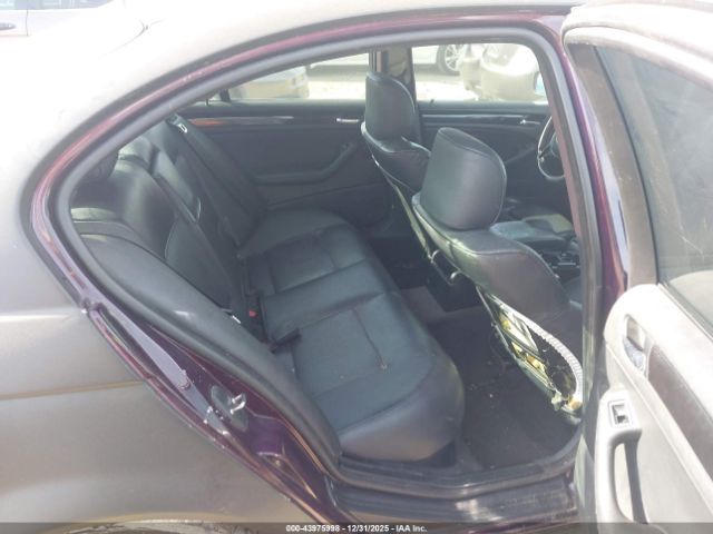 BMW 3 Series Image 3