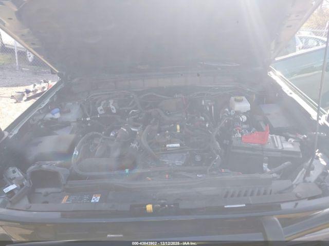 Ford Bronco Outer Banks Image 16