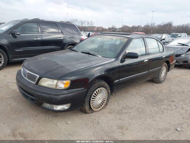 INFINITI I30 Image 5