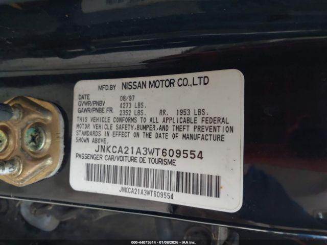 INFINITI I30 Image 6