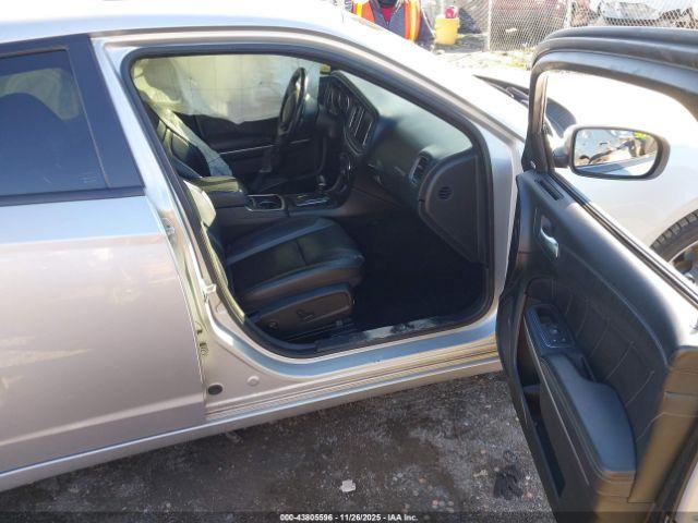 Dodge Charger Sxt Rwd Image 18