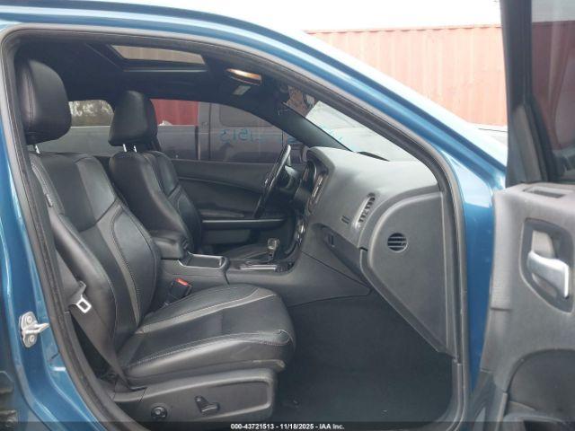 Dodge Charger Sxt Rwd Image 3