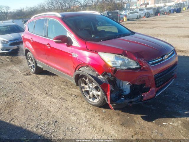  Salvage Ford Escape