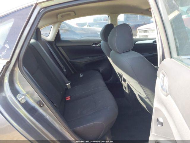 Nissan Sentra S Image 12