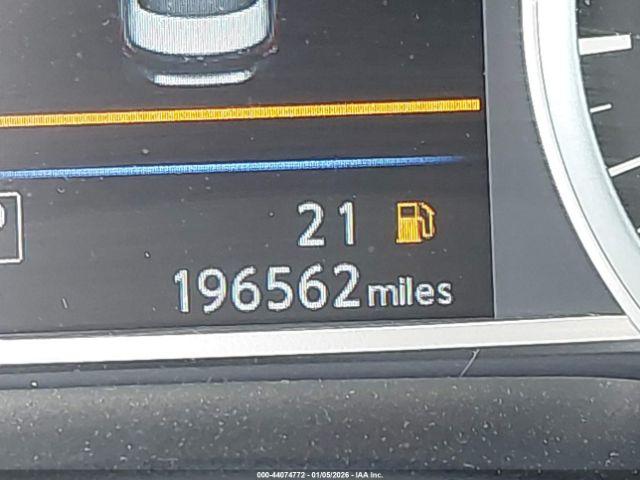 Nissan Sentra S Image 7