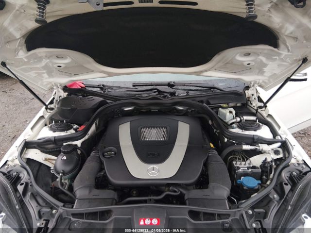 Mercedes-Benz E-Class Image 8