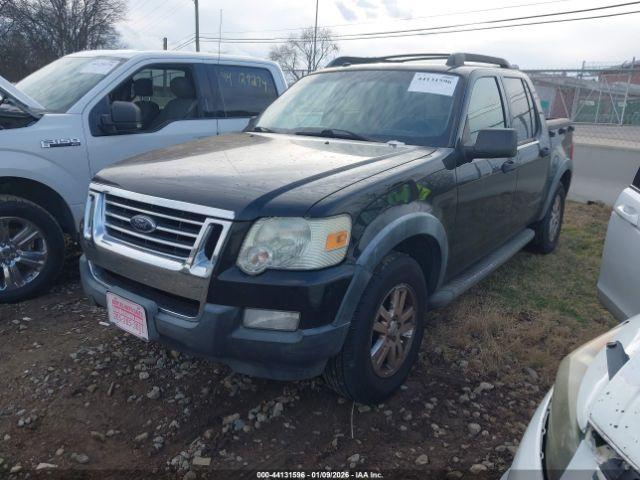 Ford Explorer Xlt Image 7
