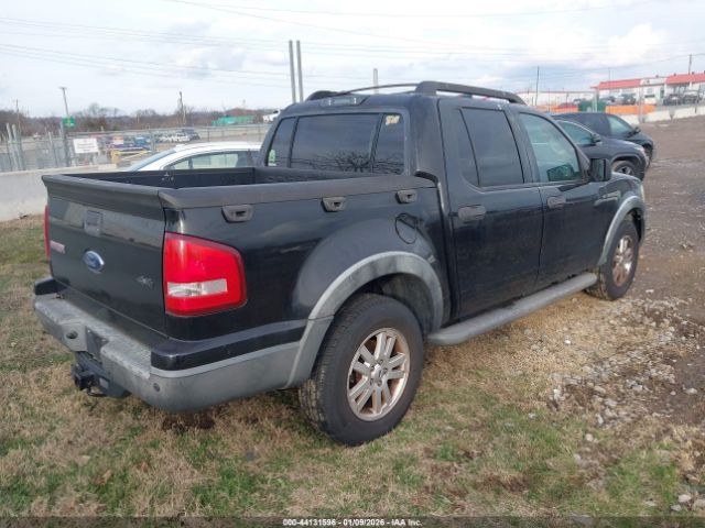 Ford Explorer Xlt Image 5