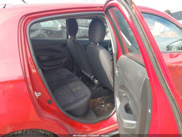 Mitsubishi Mirage Es Image 8