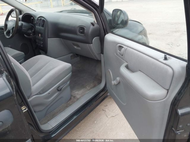 Dodge Caravan Se Image 11