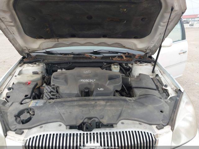 Buick Lucerne Cxl Image 7