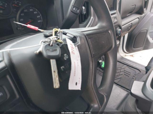 Chevrolet Silverado 1500 2wd  Long Bed Wt Image 15