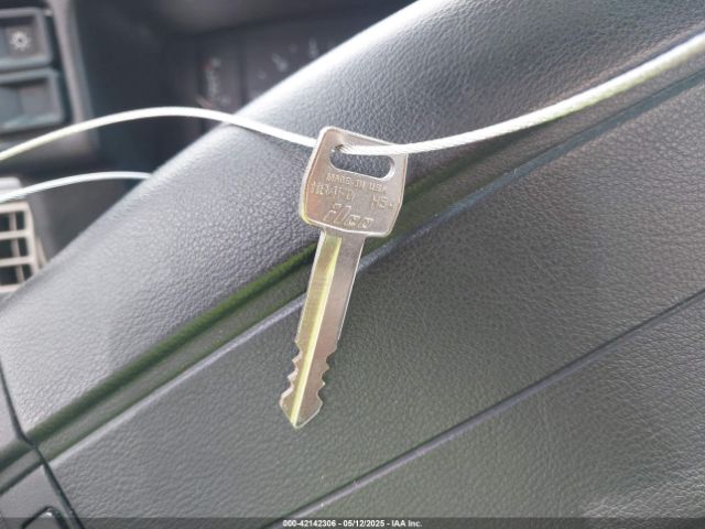 Ford Mustang Lx Image 9