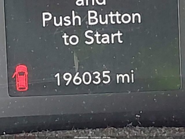 Chrysler Pacifica Touring Image 13