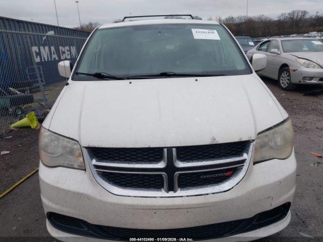 Dodge Grand Caravan Sxt Image 4