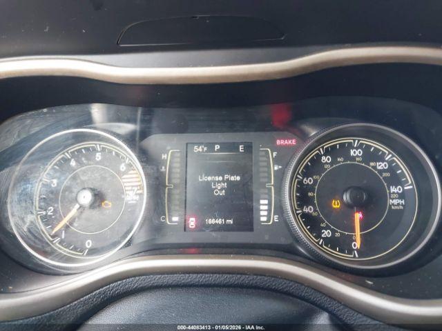 Jeep Cherokee Latitude Fwd Image 16