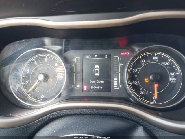 Jeep Cherokee Latitude Fwd Image 12