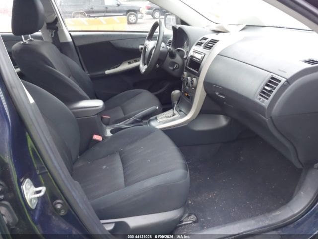 Toyota Corolla S Image 4